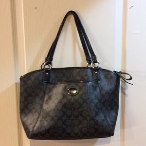 NWOT Signature Coach City Zip Tote Handbag
